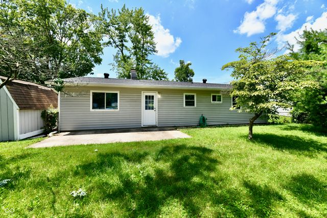 581 Northgate Drive, Greenwood, IN 46143