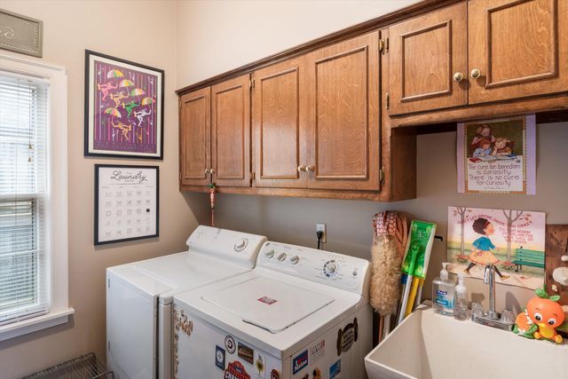 4792 WHITEHALL CV, Memphis, TN 38117