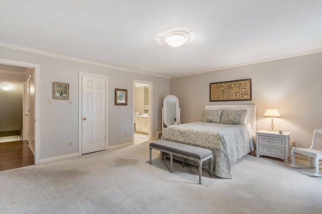 4792 WHITEHALL CV, Memphis, TN 38117