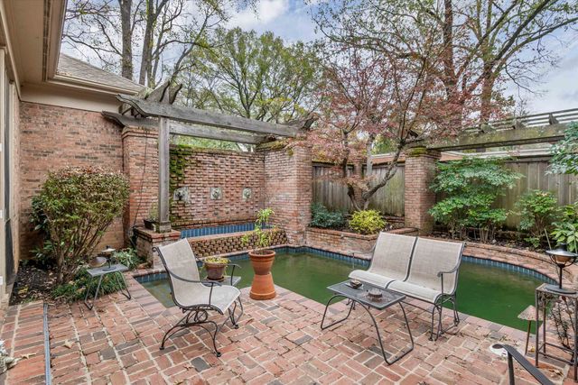 4792 WHITEHALL CV, Memphis, TN 38117