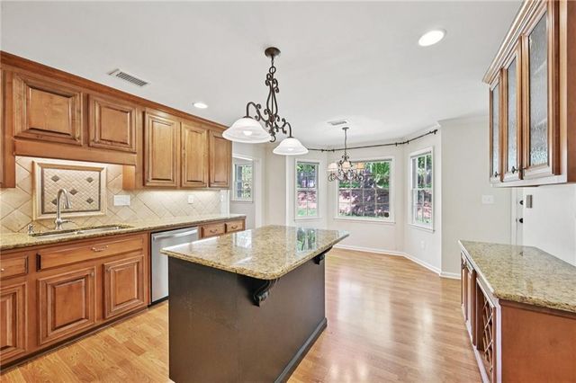 3002 Creekside Way, Marietta, GA 30066