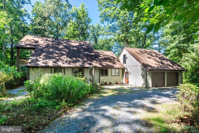 1919 GRAVEL DR, Hampstead, MD 21074