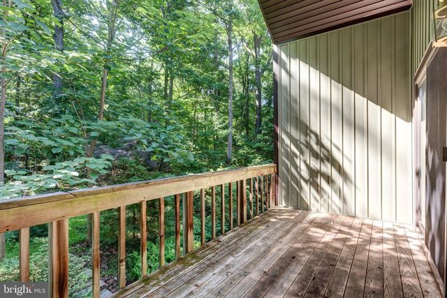 1919 GRAVEL DR, Hampstead, MD 21074
