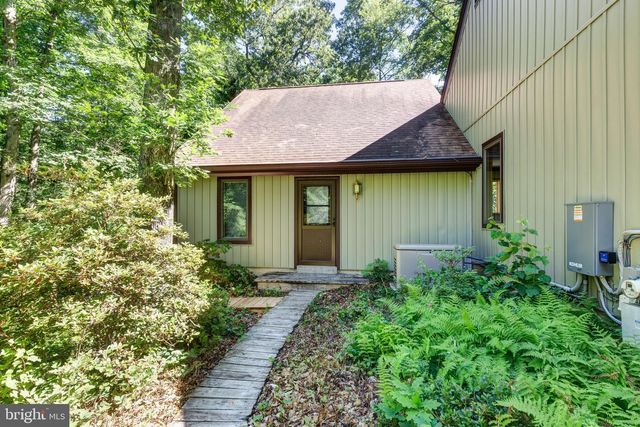 1919 GRAVEL DR, Hampstead, MD 21074