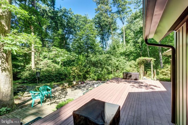 1919 GRAVEL DR, Hampstead, MD 21074