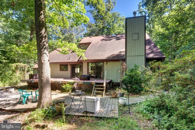1919 GRAVEL DR, Hampstead, MD 21074
