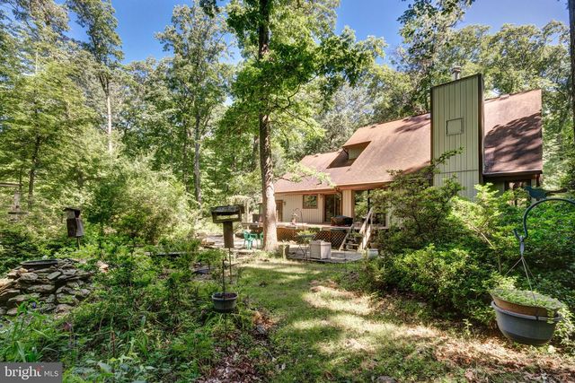 1919 GRAVEL DR, Hampstead, MD 21074