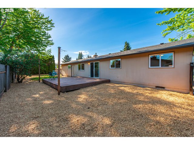 196 MAVERICK Ave, Eugene, OR 97404