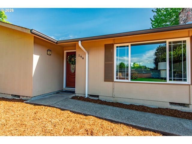 196 MAVERICK Ave, Eugene, OR 97404