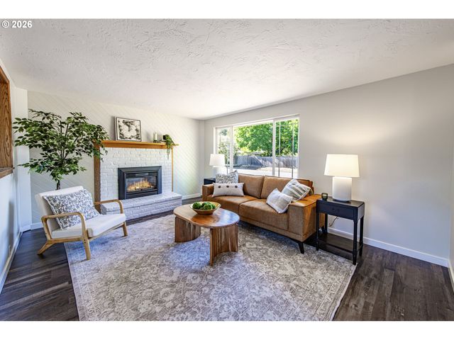 196 MAVERICK Ave, Eugene, OR 97404