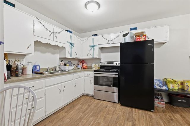 620 N 13th Terrace, Leavenworth, KS 66048