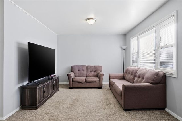 620 N 13th Terrace, Leavenworth, KS 66048