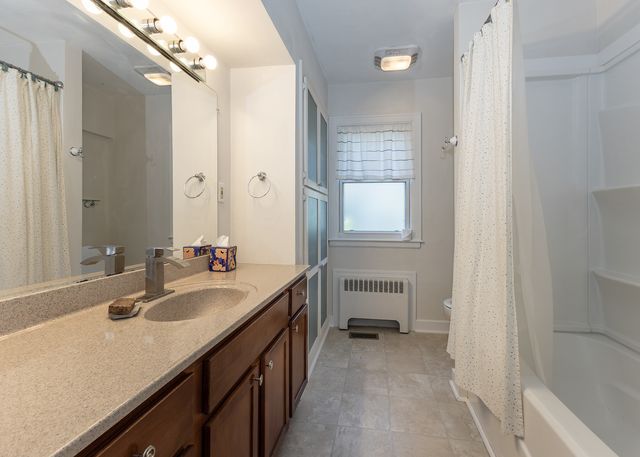 509 S HENRY Street, Geneseo, IL 61254