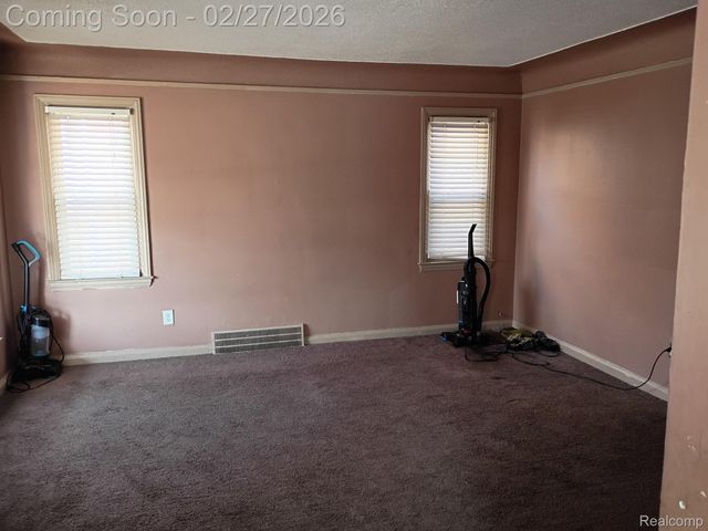 20424 Stotter Street, Detroit, MI 48234