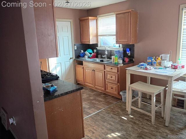 20424 Stotter Street, Detroit, MI 48234