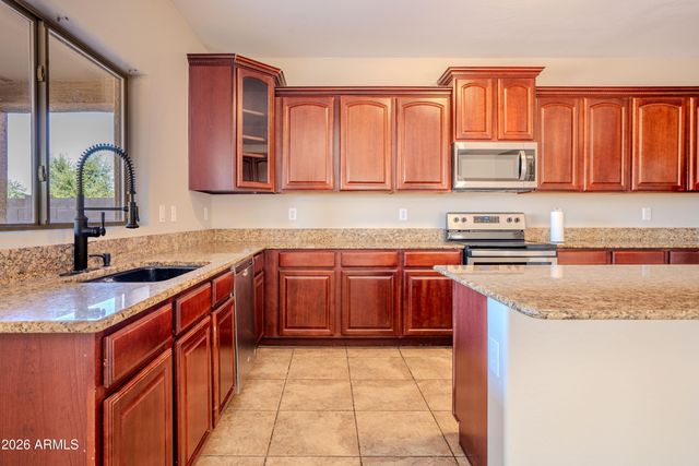 19396 N LOUSANDRA Drive, Maricopa, AZ 85138