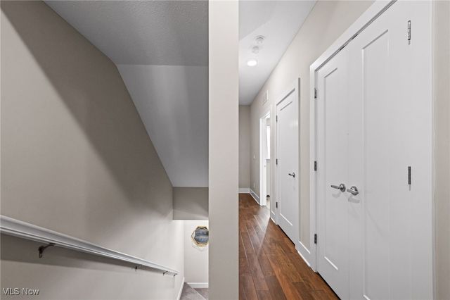 5909 Father Caruso Drive, Cleveland, OH 44102