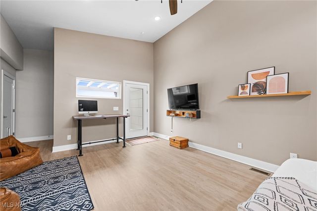 5909 Father Caruso Drive, Cleveland, OH 44102