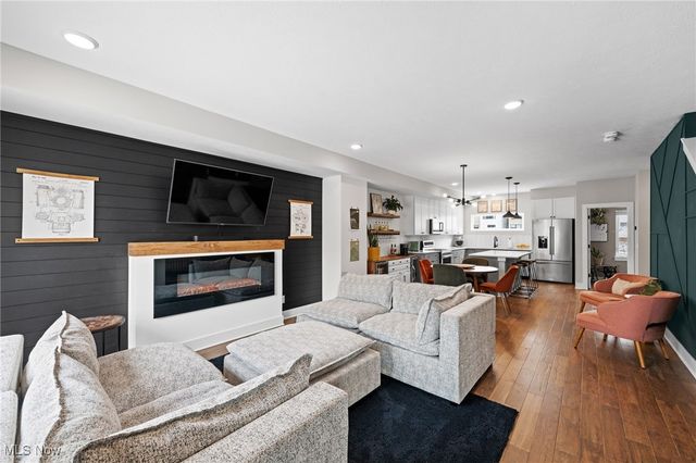 5909 Father Caruso Drive, Cleveland, OH 44102