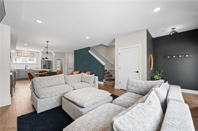 5909 Father Caruso Drive, Cleveland, OH 44102