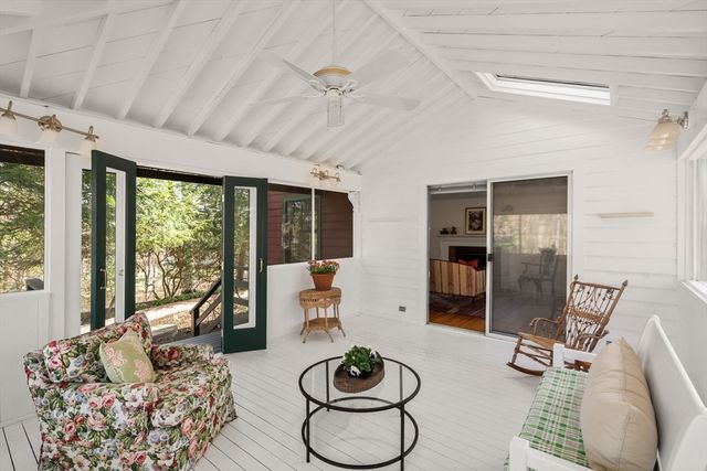 162 Western Ave, Sherborn, MA 01770