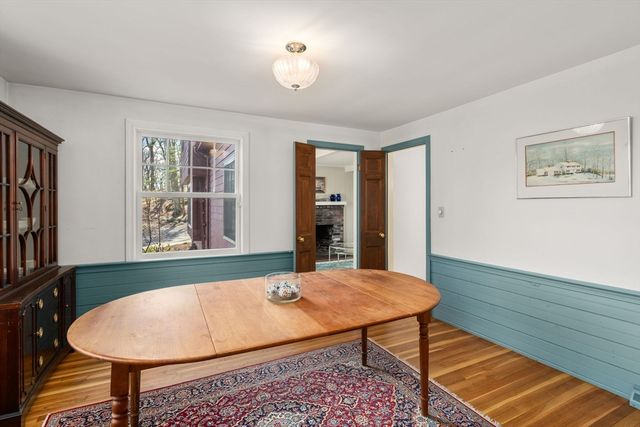 162 Western Ave, Sherborn, MA 01770