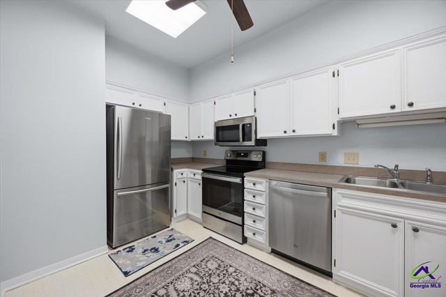 4935 Rivoli Dr Apt F, Macon, GA 31210