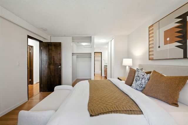 332 Philip Drive 303, Daly City, CA 94015