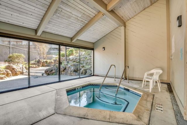 332 Philip Drive 303, Daly City, CA 94015