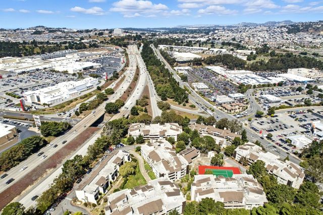 332 Philip Drive 303, Daly City, CA 94015