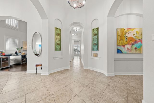 122 Sebastians RUN, Austin, TX 78738