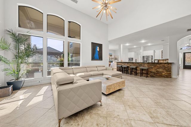 122 Sebastians RUN, Austin, TX 78738