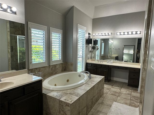 122 Sebastians RUN, Austin, TX 78738