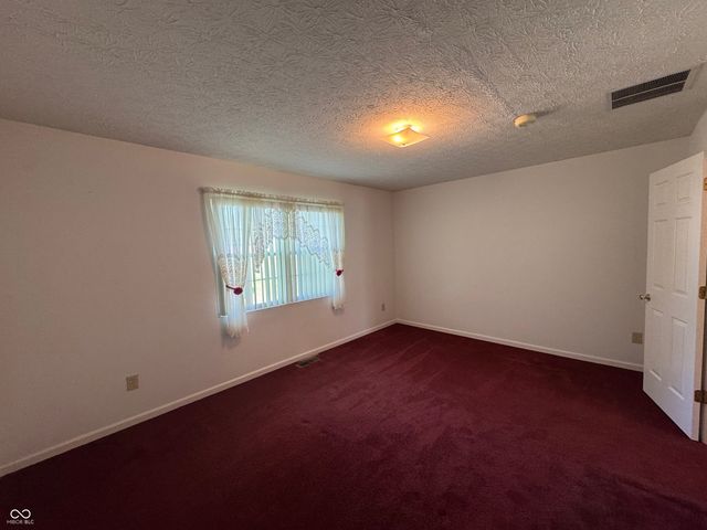 1207 N Monroe Way, Rushville, IN 46173