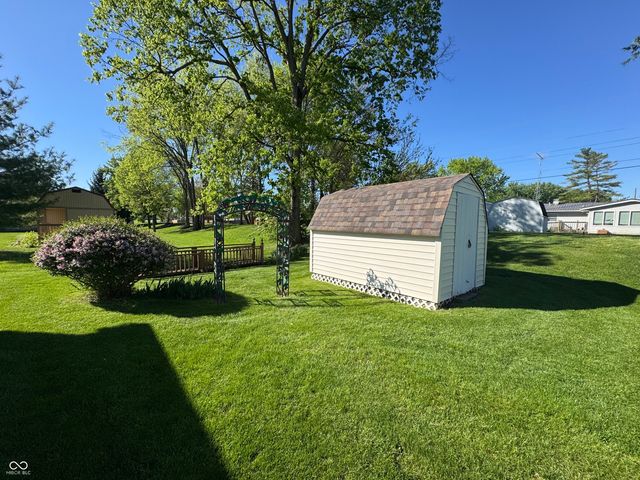 1207 N Monroe Way, Rushville, IN 46173