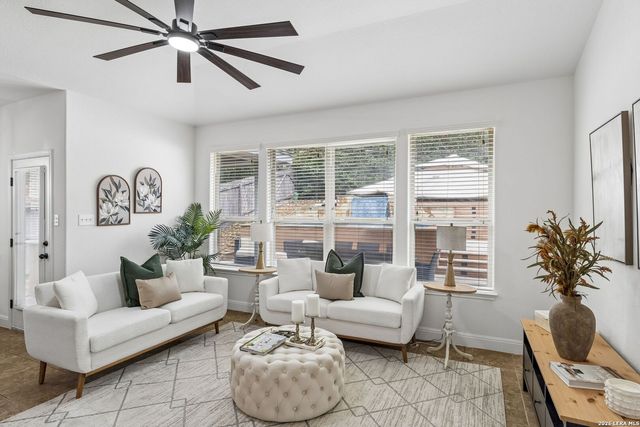 571 CALM SPGS, San Antonio, TX 78260