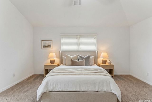 571 CALM SPGS, San Antonio, TX 78260