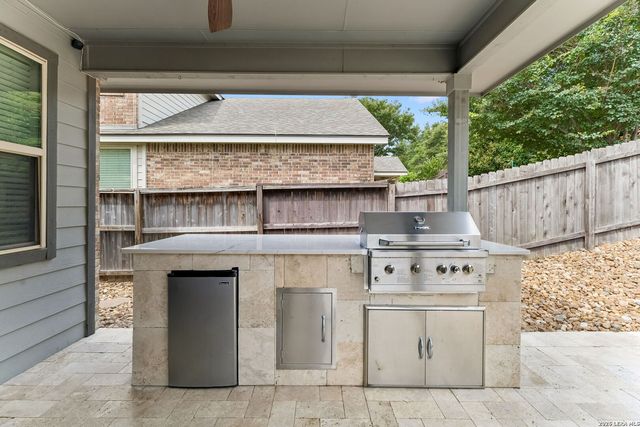 571 CALM SPGS, San Antonio, TX 78260