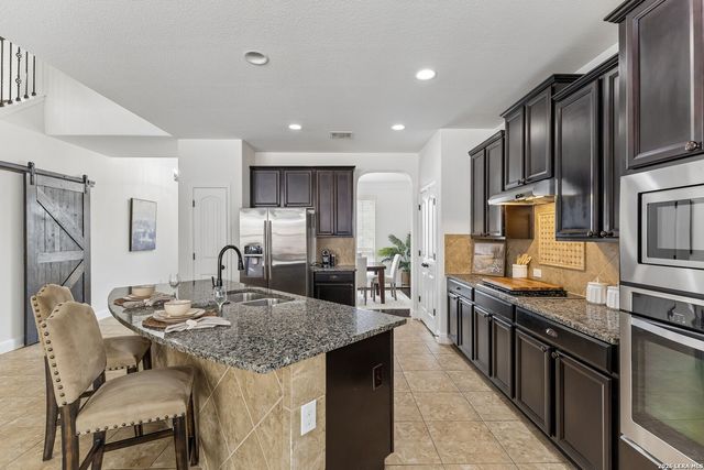571 CALM SPGS, San Antonio, TX 78260