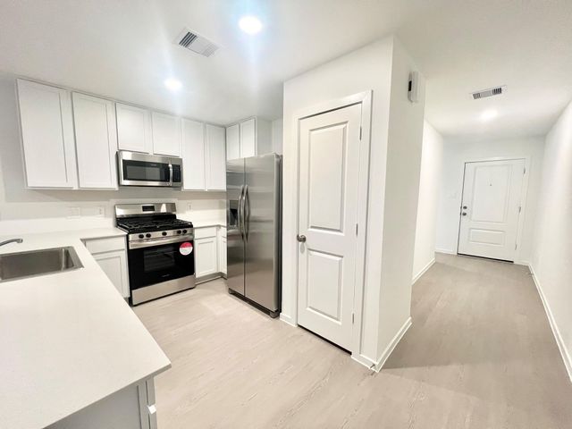 1459 Cactus Rose Drive, Conroe, TX 77301