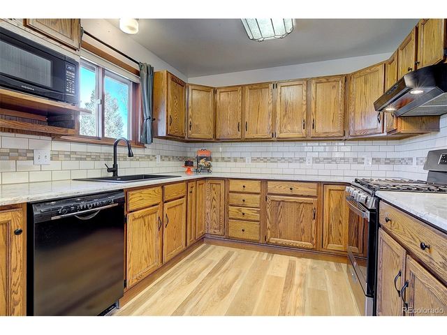 81 Fir Ln, Bailey, CO 80421