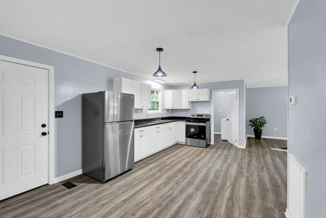 121 Twin Oaks Rd, Pikeville, TN 37367