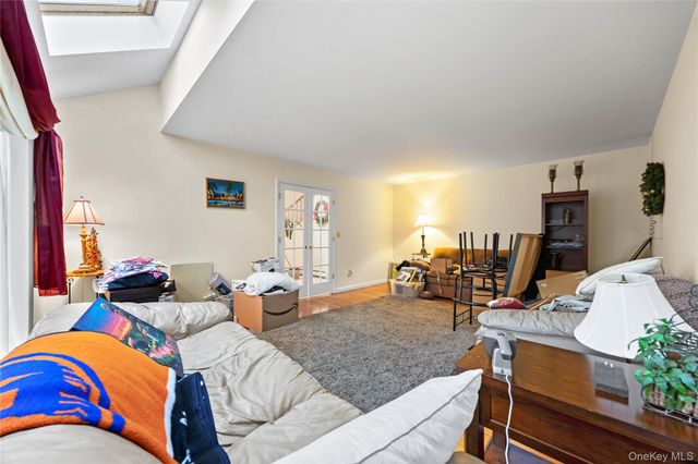 3 Anita Court, Cortlandt Manor, NY 10567