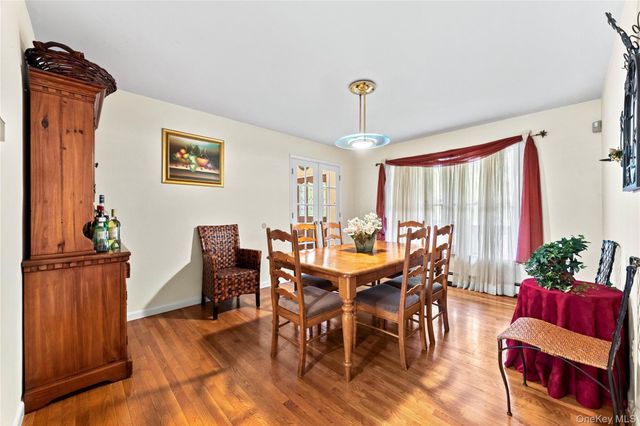3 Anita Court, Cortlandt Manor, NY 10567