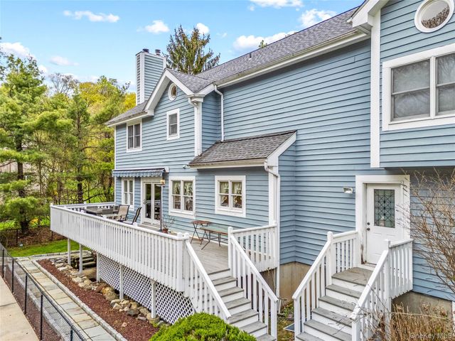 3 Anita Court, Cortlandt Manor, NY 10567