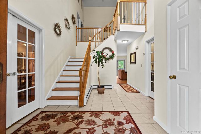 3 Anita Court, Cortlandt Manor, NY 10567