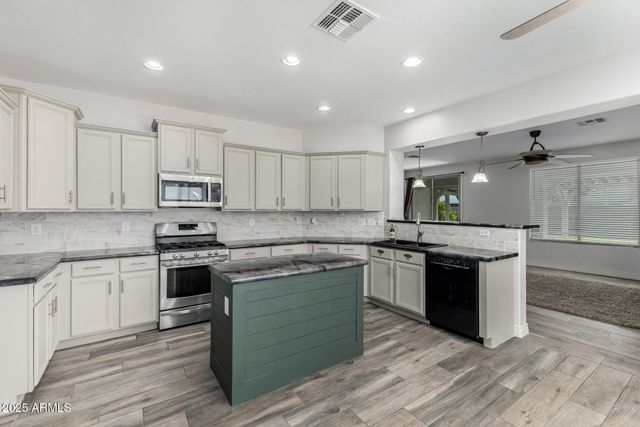 18053 W Brown Street, Waddell, AZ 85355