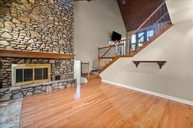 2710 Windsor Forest Dr, Louisville, KY 40272