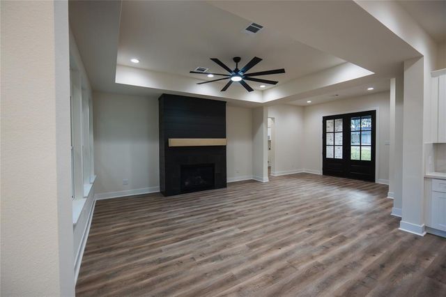 600 Green Hills Road, Huntsville, TX 77340
