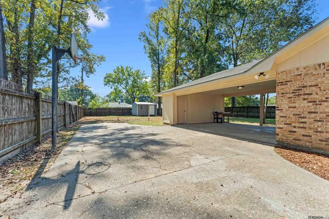 9114 Monhegan Ave, Central, LA 70714